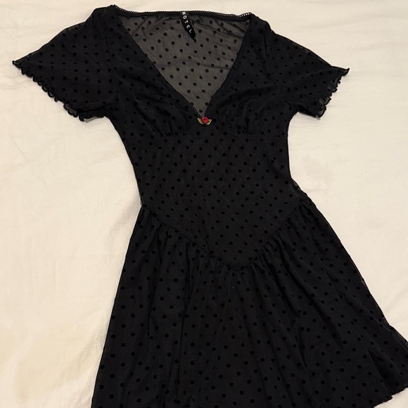 Motel Geni Mini Dress in Polka Black Flock - Picture 13 of 14
